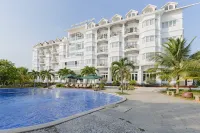 Ben Tre Riverside Resort Отели в г. Giong Trom District
