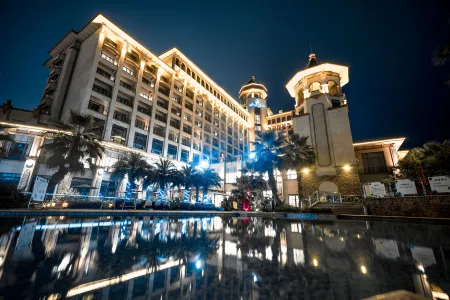 Chishui Jinqian Jiahua Hotel