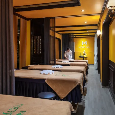 Minerva Church Hotel