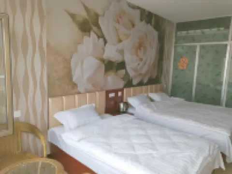 Li Family Courtyard Restaurant in Qingshuihe Hotels in Qingshuihe