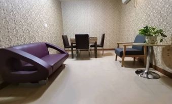 Yongsheng Xiandai Chain Hotel Fengcheng Fengzeyuan - Housity