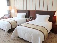 高州乐天温泉酒店 - 高级双床房