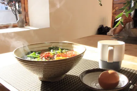 Dali Wuyun Designer Theme Inn Отели рядом с достопримечательностью «Puxian Temple»