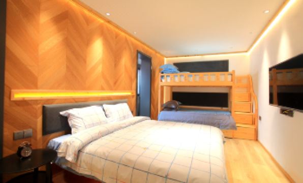 Lushan Leisure Time Homestay