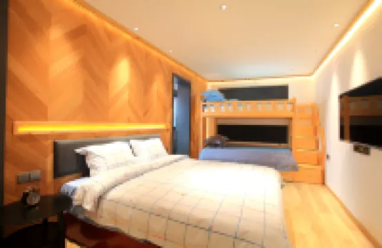 廬山悠閒時光民宿（牯嶺街索道上站店） 廬山索道附近的飯店