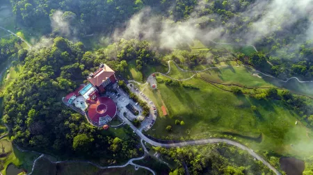 Summit Rainforest & Golf Resort Отели рядом с Аэропорт Панама Сити Пэйтилла