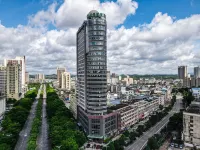 Wodun Platinum Hotel (Qinzhou East Railway Station Niannianfeng Plaza) Hotels in der Nähe von Guangxi University of Science and Technology Qinzhou Teaching Station