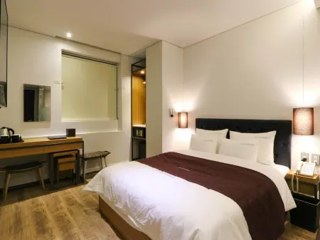 Best in City Hotel