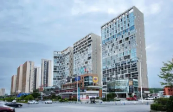 Yuanhong Hotel (Guiyang North Railway Station)