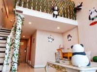 奥美家国际公寓(广州汉溪长隆地铁站店) - 咪咕熊猫亲子主题复式大床房