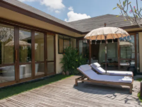 코마네카 앳 라사 사양 발리 호텔