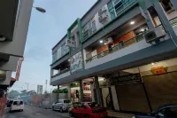 Island Backpackers Hotels in 