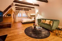 Hotel Brunnenhaus Schloss Landau Hotel in zona Platzhirsch Bad Arolsen