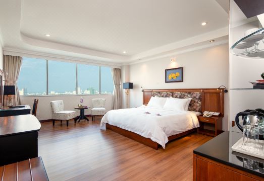 무옹 탄 호텔 객실