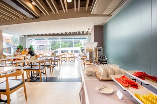 รูปภาพของโรงแรมสปิตเซ่ ประตูน้ำ