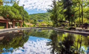 China Railway Huashuiwan Hot Spring Hotel