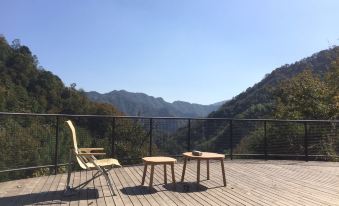 RELIVE HILLSTAY IN LINAN HANGZHOU