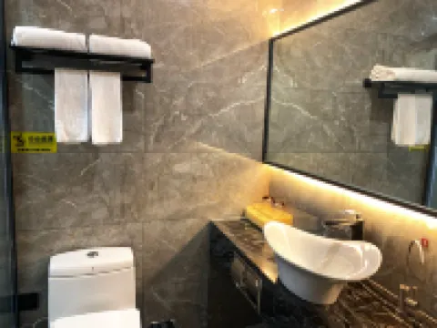 Wuzhishan International Therma Hotel