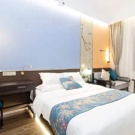 Xiyu Guesthouse Отели рядом с достопримечательностью «Монастырь Кайюань»