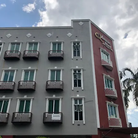 Qlassic Hotel