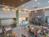 Botahtaung Hotel Hotels in Botataung