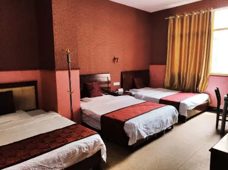 Caizi Business Hotel Отели в г. Суйчуань