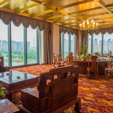 Zhongyuan International Hotel