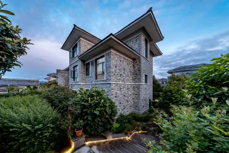 Tengyunbieju Hot Spring Hotel