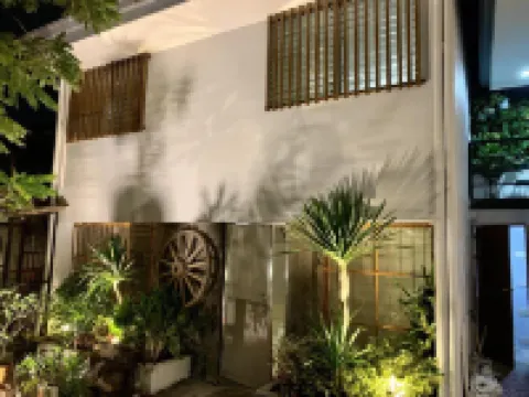 The Courtyard Hotel Pasay ローカル・コングリゲーション・オブ・マリベイ周辺のホテル