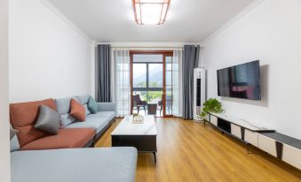 Green Ring Resort Hotel (Jing County Wannan Sichuan-Tibet Line)