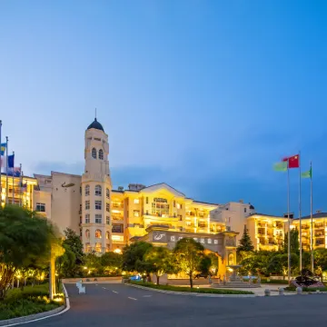 Country Garden Phoenix Hotel Chizhou Mount Jiuhua Hotels near Xinghua Village Scenic Area