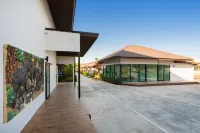 Thames Tara Private Pool Villa Rawai Phuket Hotel in zona Chalong Fishing Park