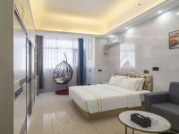 长沙星季酒店 - 现代轻奢大床房