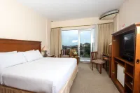 The Jayakarta Suites Bandung - balcón