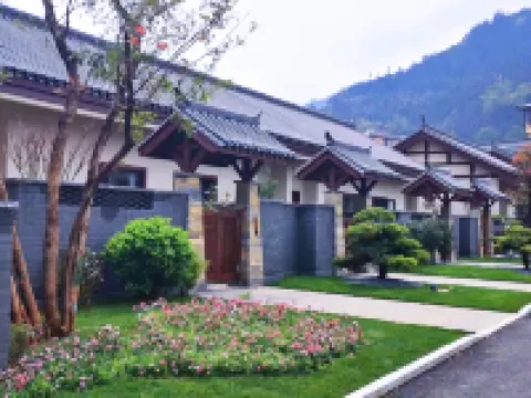 Muyang River Landscape Resort Hotels in Pingbian Miao Autonomous County