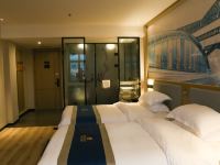 陆川曼尔顿酒店 - 温泉商务双床房