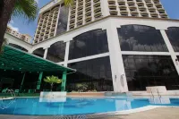 Grand Riverview Hotel - piscine