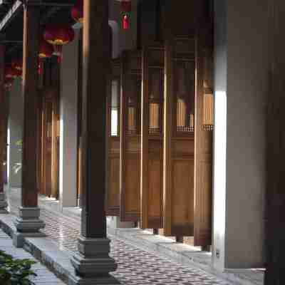 Seven Terraces Hotel Exterior