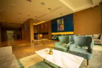 Ldyllic Holiday Inn Hotel Hotels in Dancheng