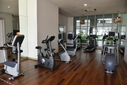 Regalia Residence @ KLCC View Sky Pool by MC Thư giãn & Giải trí Photos