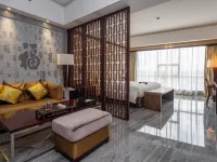 Floral Hotel · YunFu City King Royal Hotel 雲浮のホテル