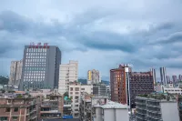 如家酒店（貴陽青雲市集火車站店）