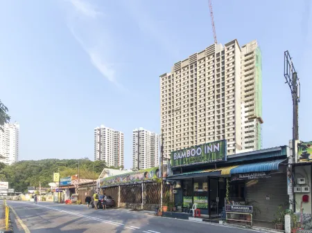 OYO 873 Bamboo Inn