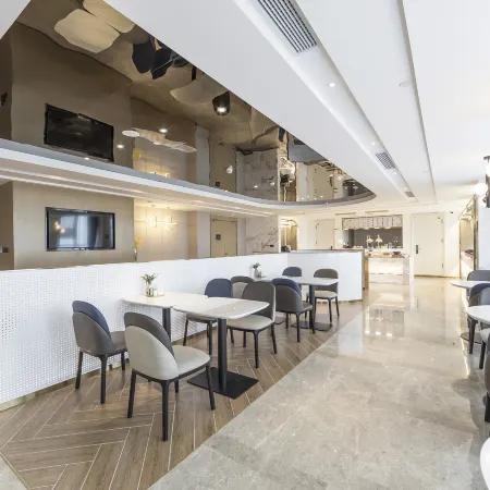 Atour Hotel Taibai Avenue, Ma'anshan City Government Plaza