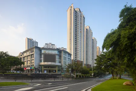 Paco Hotel (Guangzhou Luogang Science City, Jinfeng Metro Station)