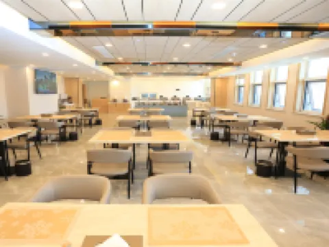 Vienna International Hotel (Juxian Bus Station Store) Hotels in Ju County