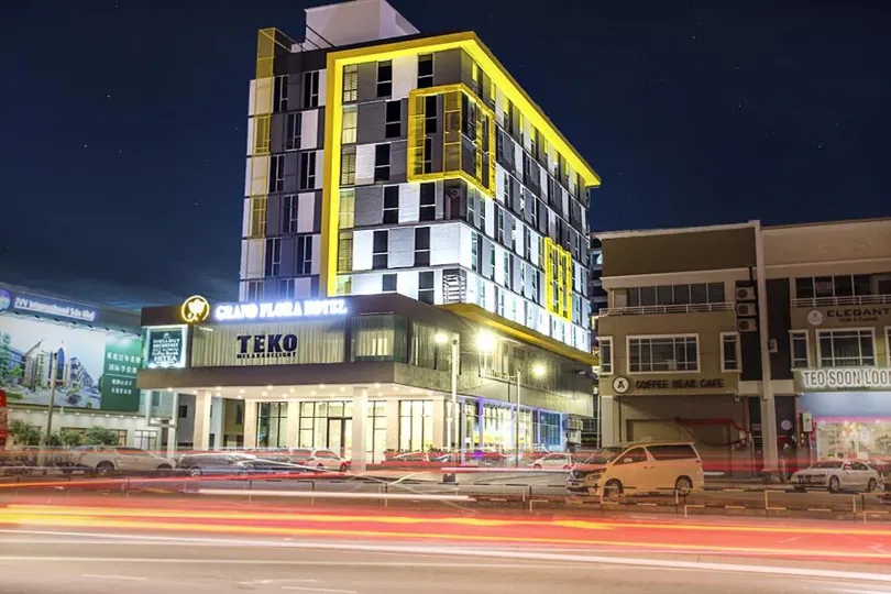 Grand Flora Hotel