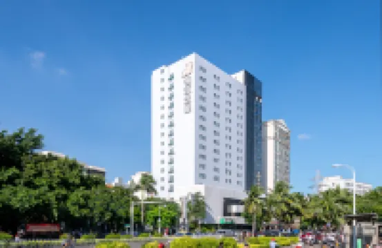 Jinjiang Inn (Haikou Qilou Old Street Dongfeng Bridge Branch) Hotels near Watsons