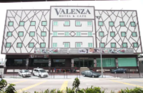 فالينزا هوتل آند كافيه Hotels near مِد فالي