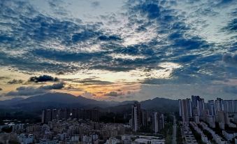 Yuetu Apartment (Zhuhai Aoyuan Plaza)